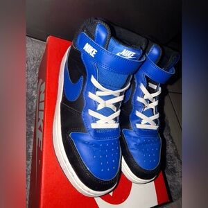 Nike Kids Blue and Black Sneakers